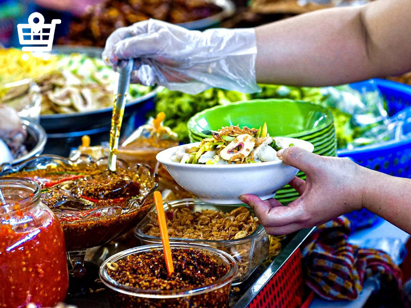 Thưởng thức Foodtour đậm chất địa phương trong chợ